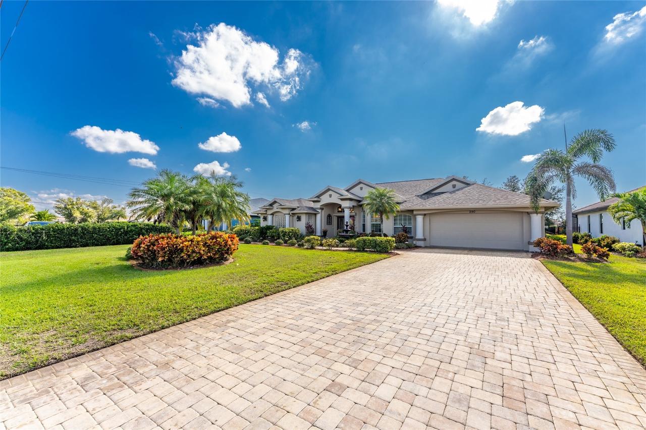 290 Rotonda Blvd., Rotonda West, FL 33947