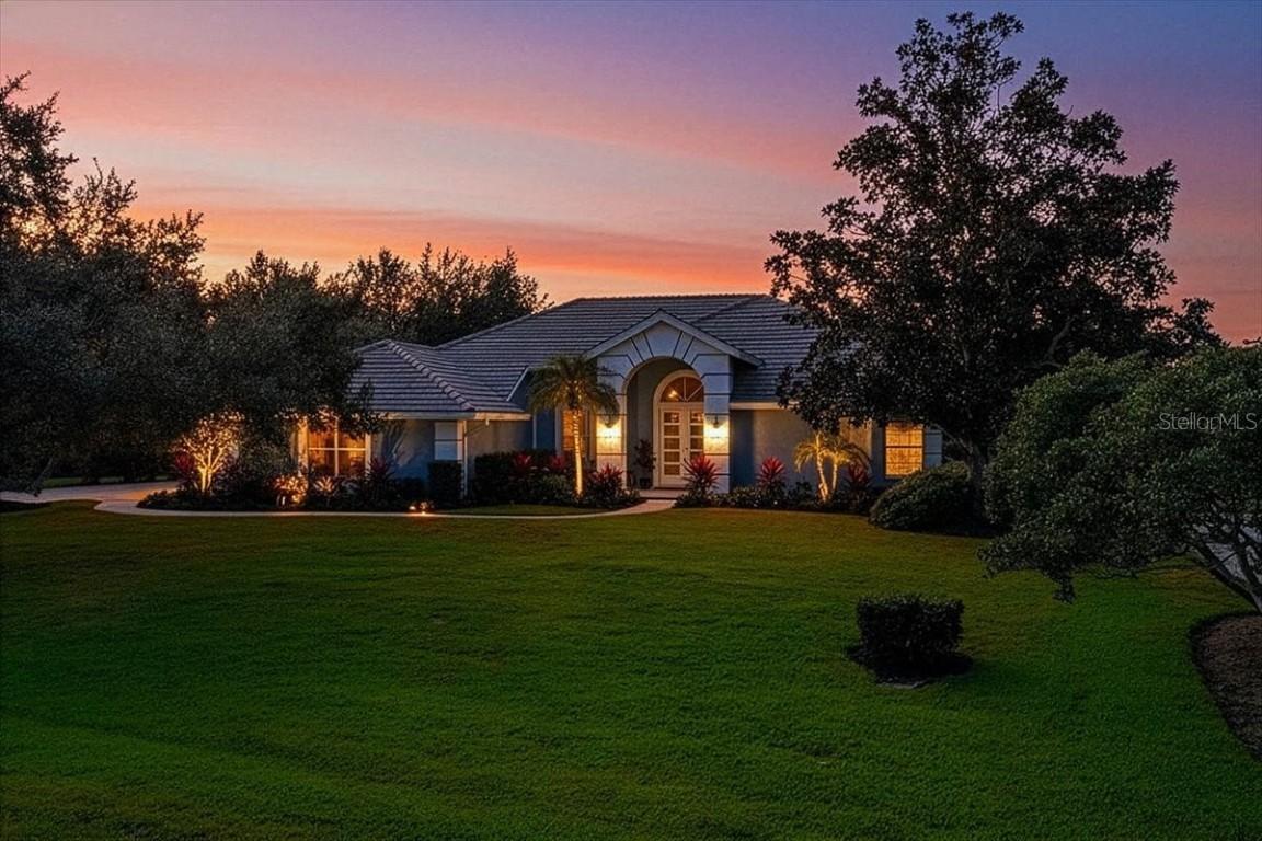 3264 Alex Findlay Pl. #1, Sarasota, FL 34240