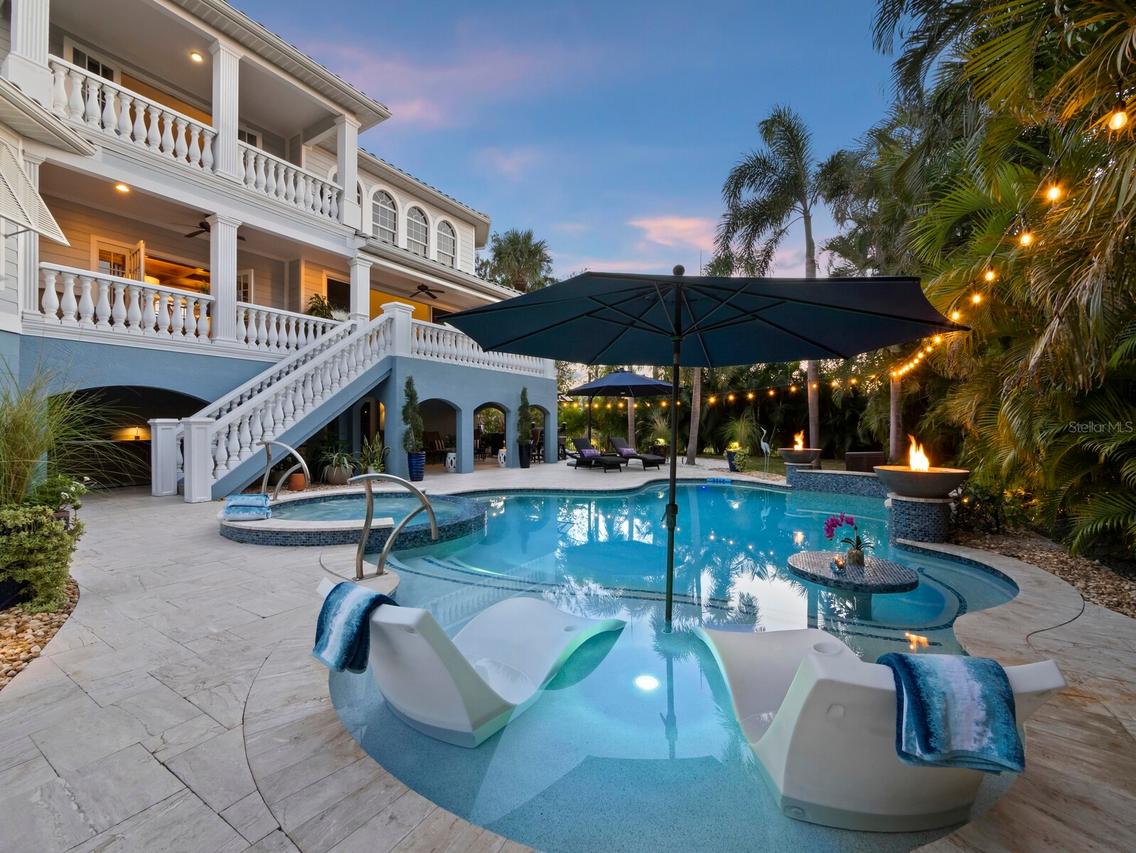 651 Broadway St., Longboat Key, FL 34228