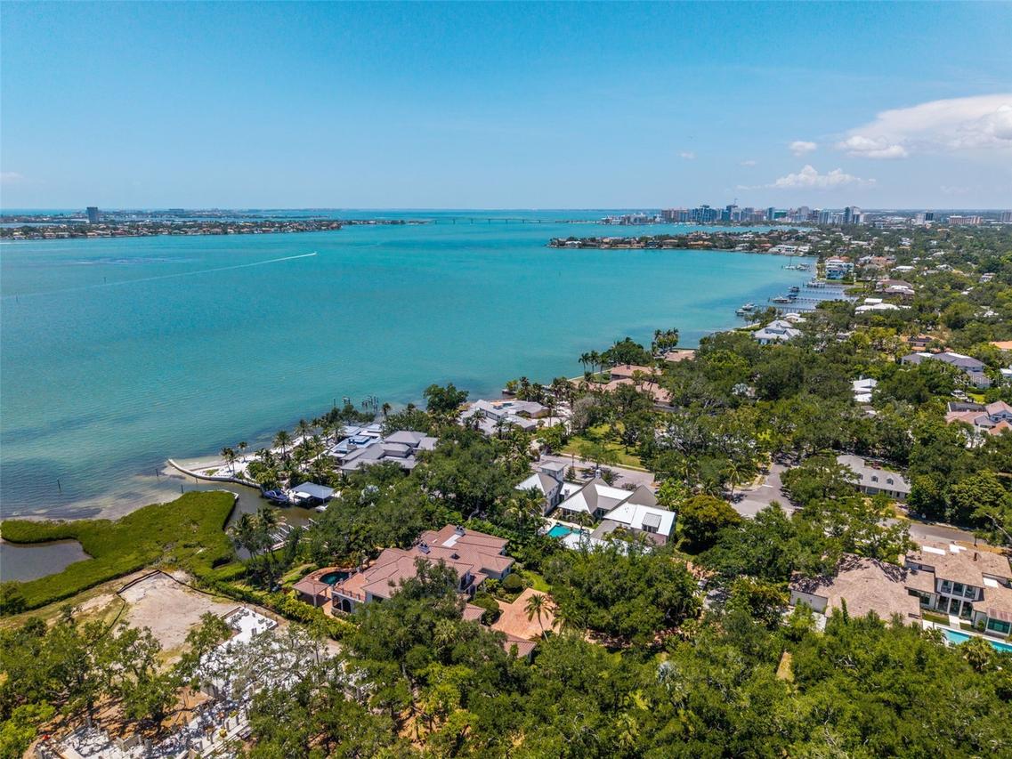 3000 Southwest Dr., Sarasota, FL 34239