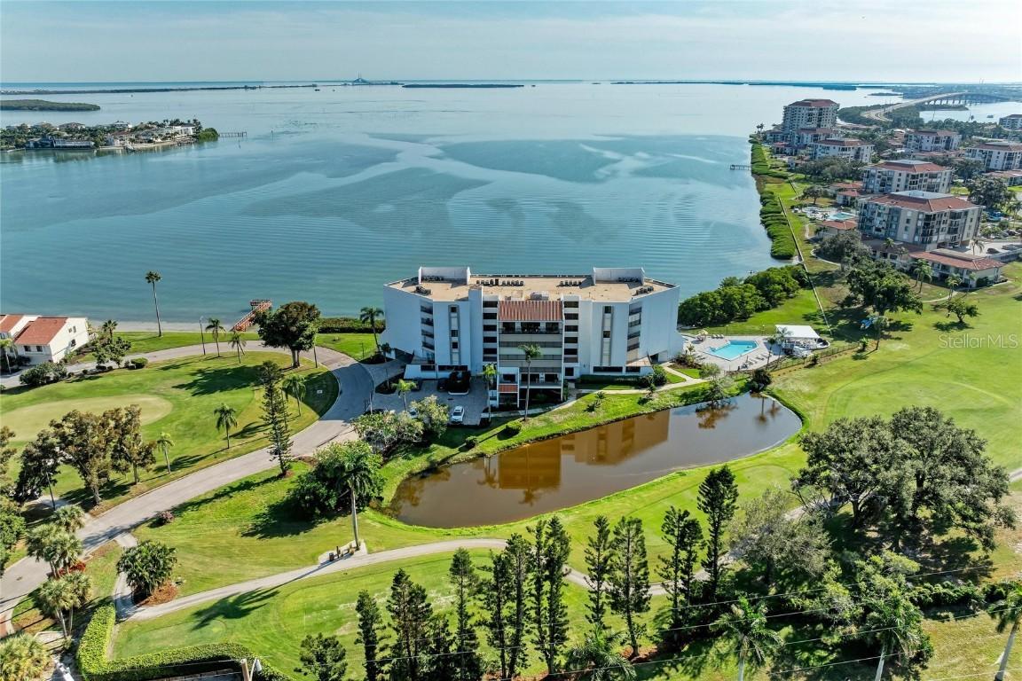 5700 Escondida Blvd. #201, St Petersburg, FL 33715