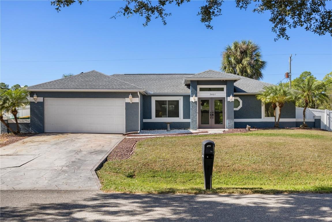 2401 Tamarind St., Port Charlotte, FL 33948