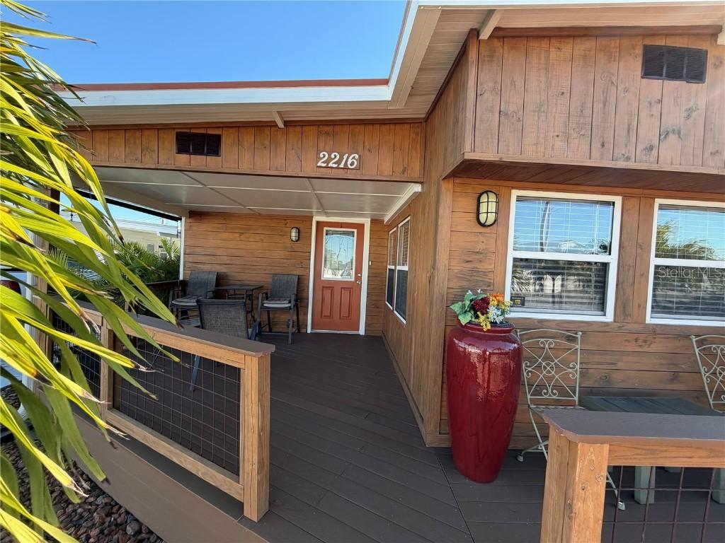 2216 Pennsylvania Ave., Bradenton, FL 34207