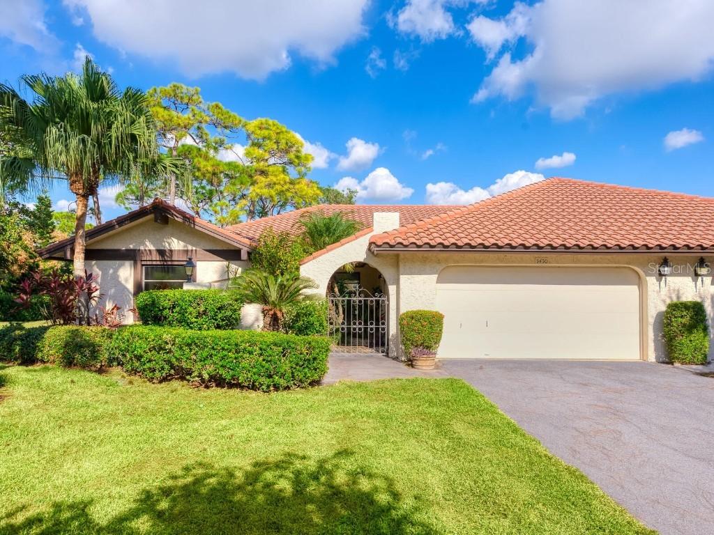 5450 Golf Pointe Dr., Sarasota, FL 34243