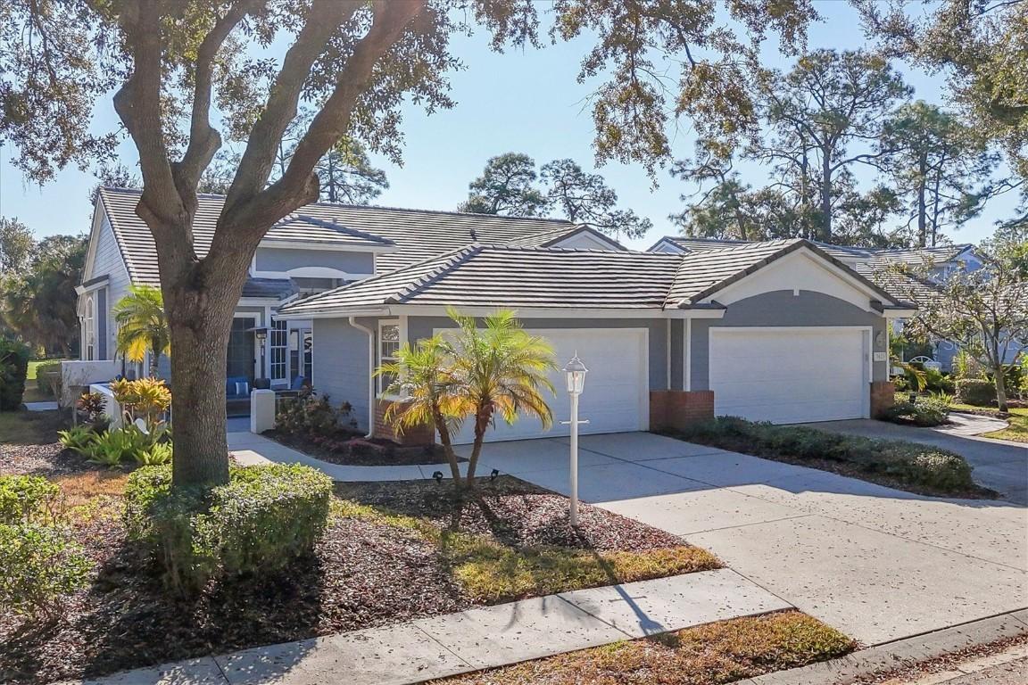 7621 Whitebridge Glen, University Park, FL 34201