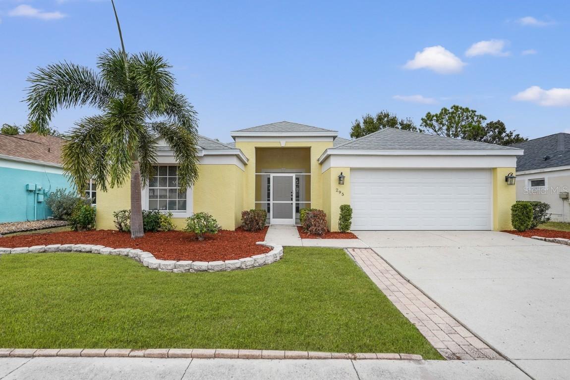 295 Fareham Dr., Venice, FL 34293