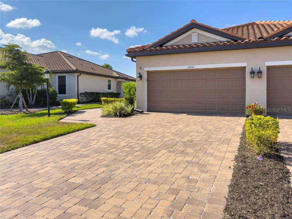 6250 Plateau Ct., Bradenton, FL 34203
