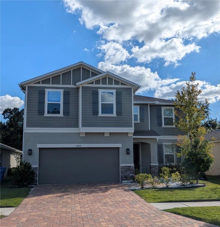 9235 Freedom Hill Dr., Seffner, FL 33584