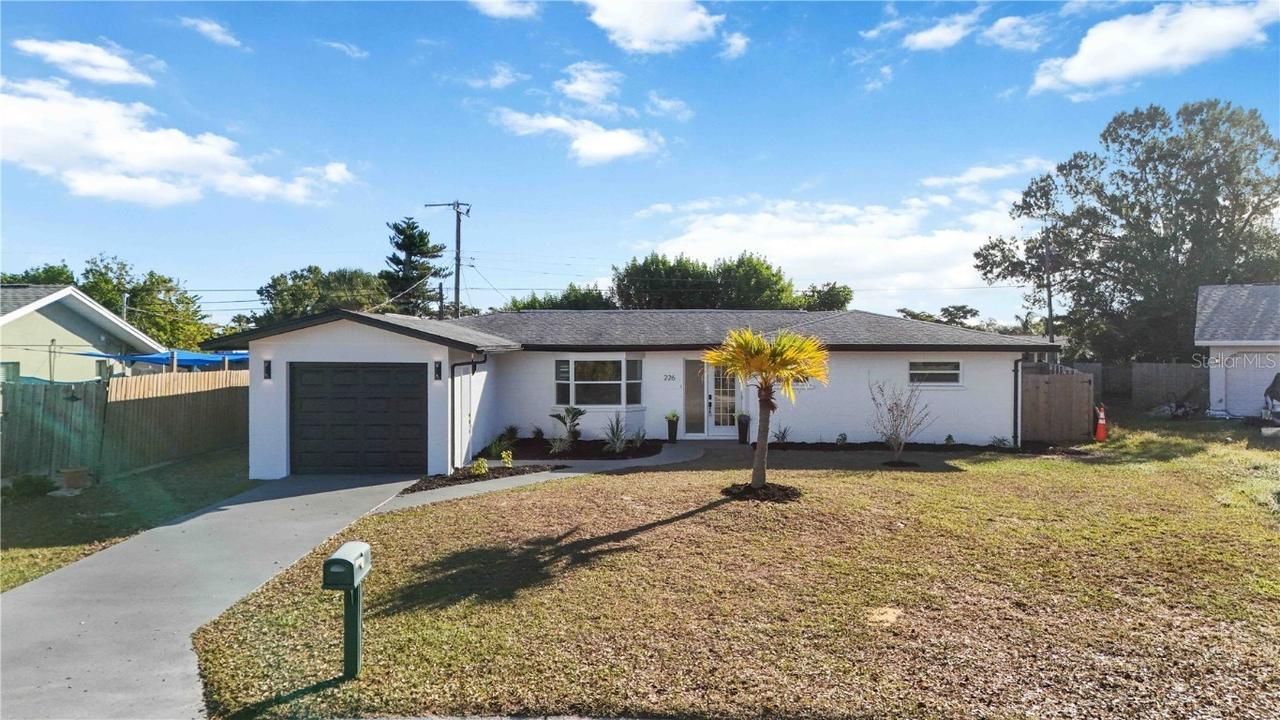 226 Parkview Dr., Venice, FL 34293