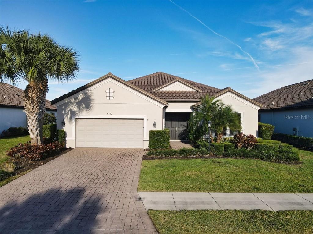 4921 Tivoli Run, Bradenton, FL 34211