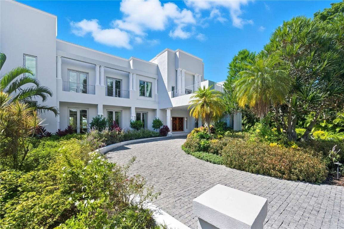 3315 Bay Shore Rd., Sarasota, FL 34234