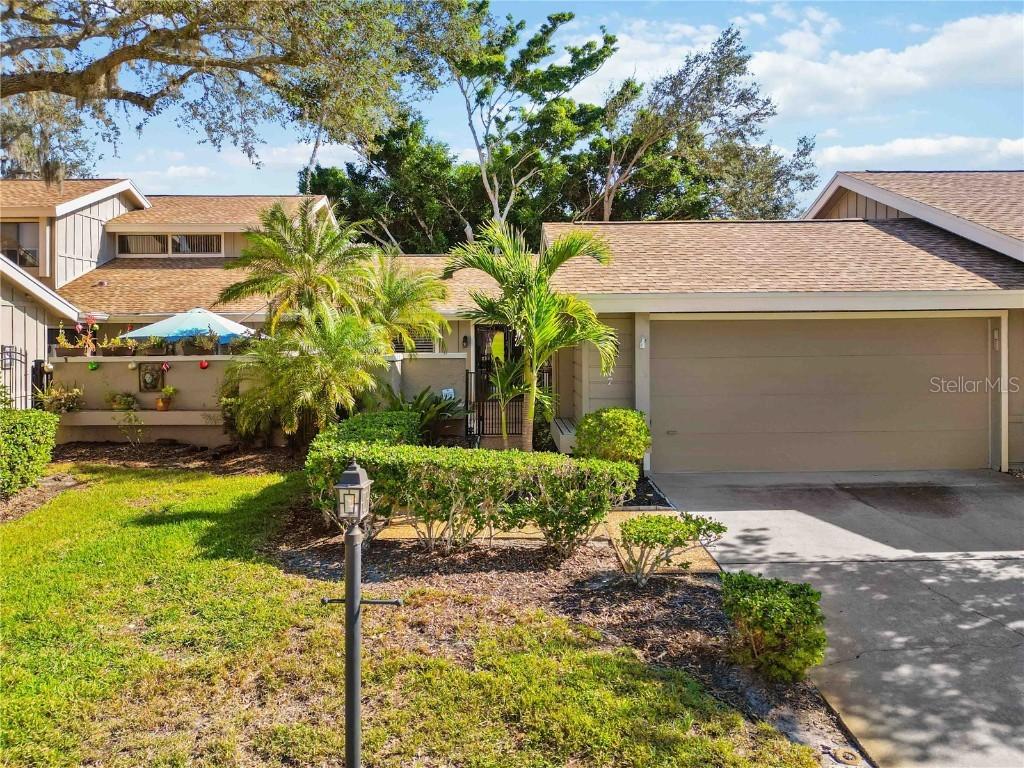 4617 Forest Wood Tr. #8, Sarasota, FL 34241