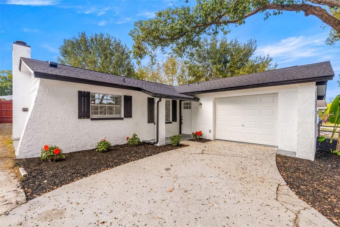 1514 Stonehaven Way, Tarpon Springs, FL 34689