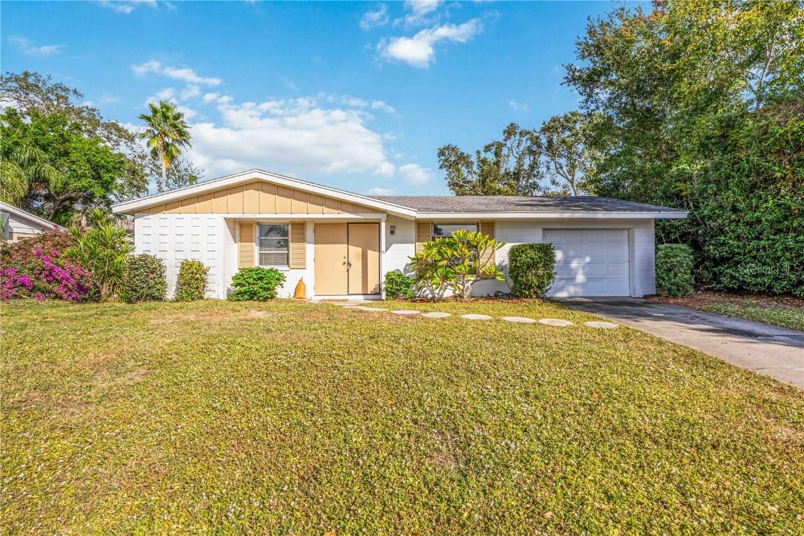 3853 Woodrow Ridge St., Sarasota, FL 34233