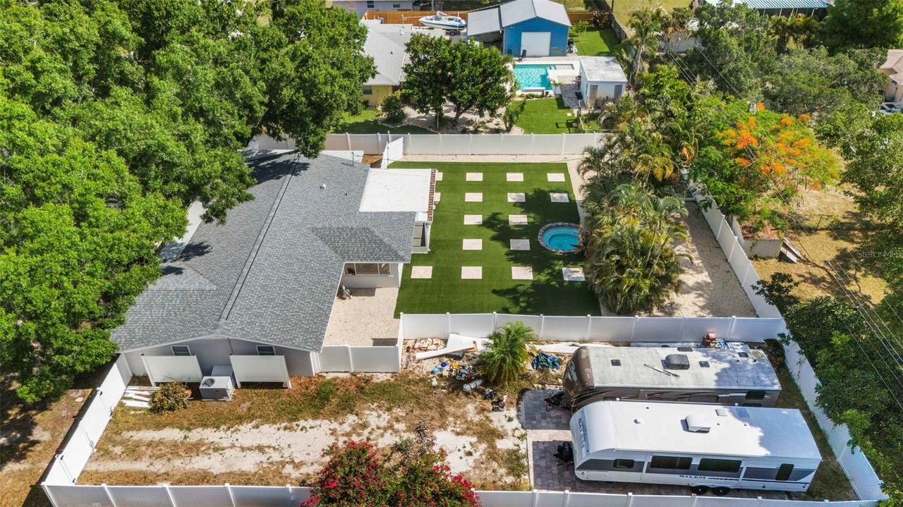 3401 28th St., Bradenton, FL 34205