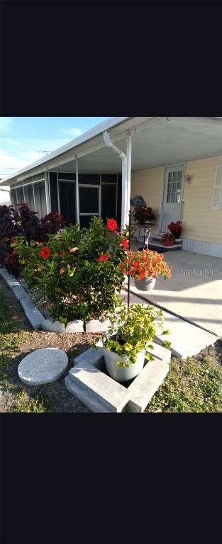 2037 Champion St., Sarasota, FL 34231