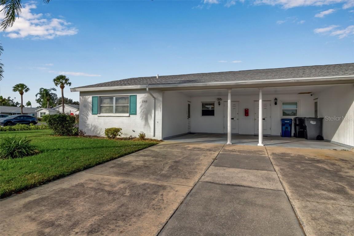 2305 Bayshore Gardens Pkwy., Bradenton, FL 34207
