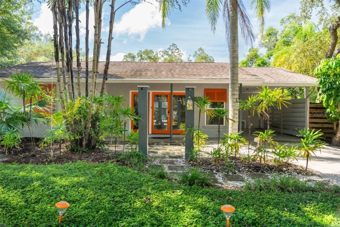 680 41st St., Sarasota, FL 34234