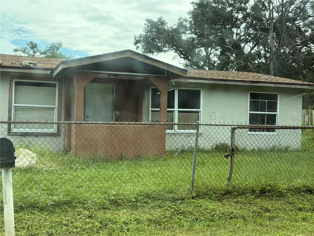 3200 Leonard Reid Ave., Sarasota, FL 34234