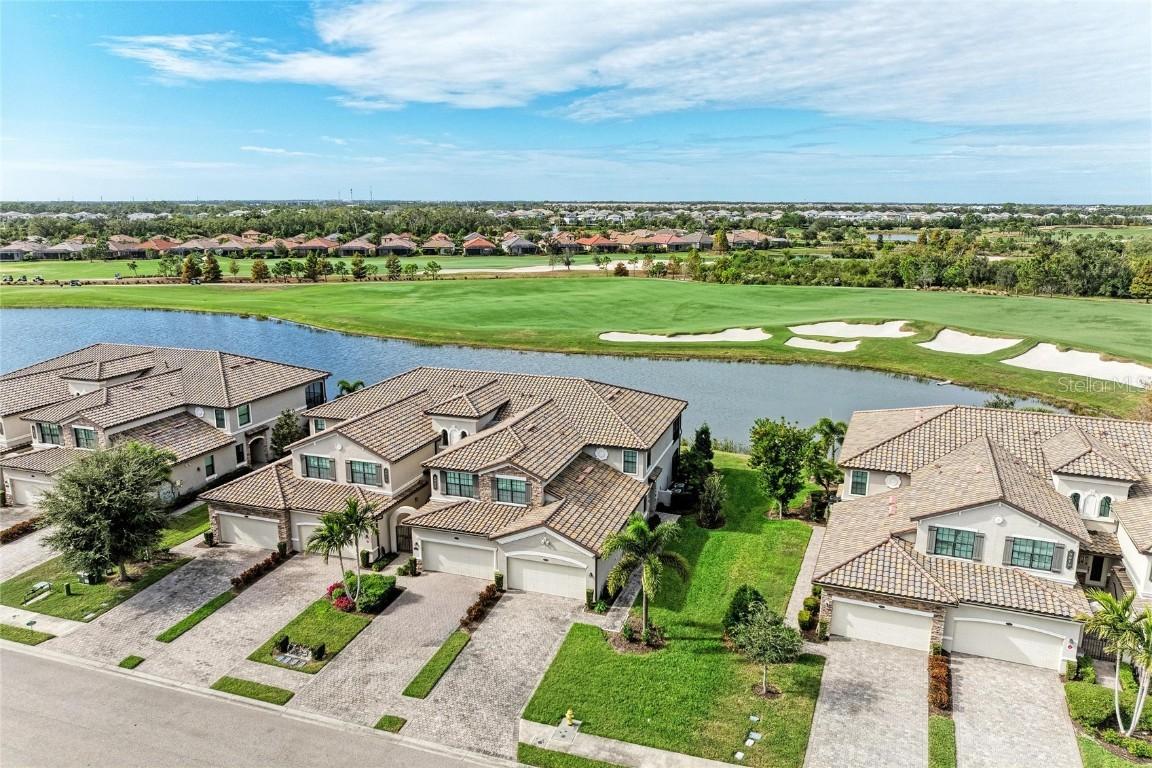 5916 Wake Forest Run #104, Bradenton, FL 34211