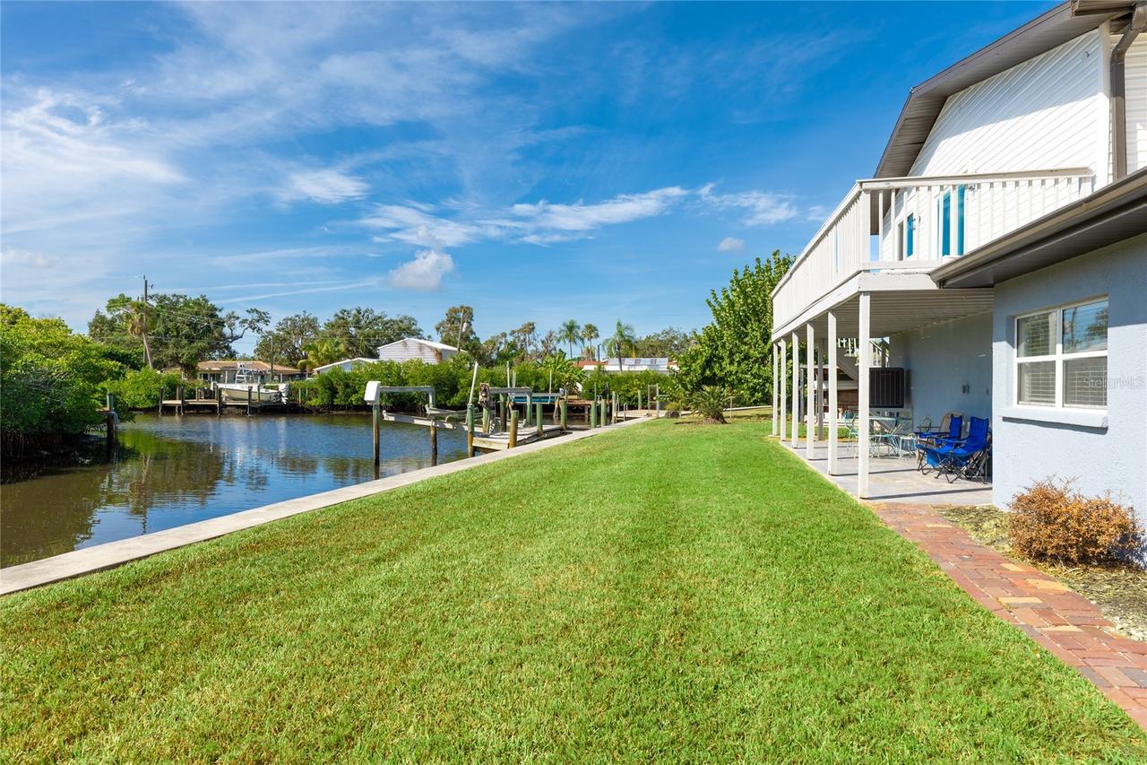 333 Sally Lee Dr., Ellenton, FL 34222