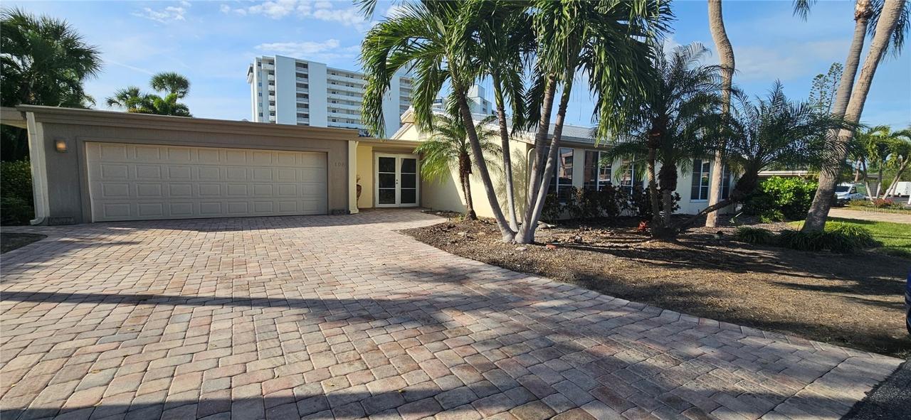 108 Whispering Sands Dr. #V26, Sarasota, FL 34242