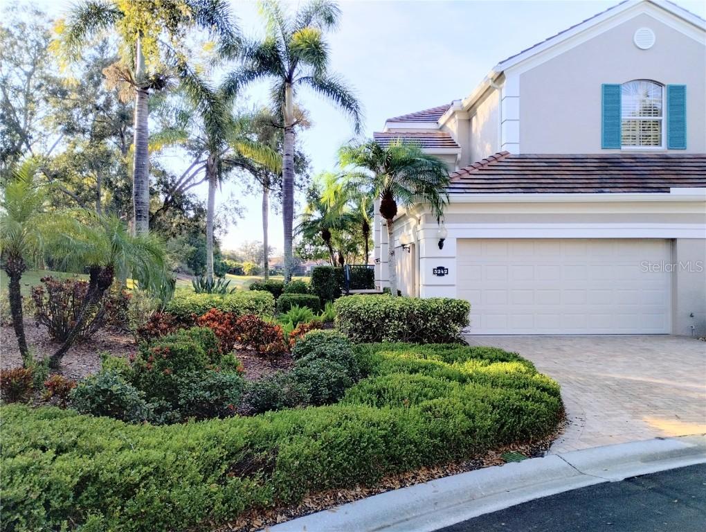 5242 Parisienne Pl. #201B30, Sarasota, FL 34238