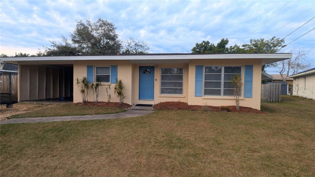 4423 4th Ave., Bradenton, FL 34208