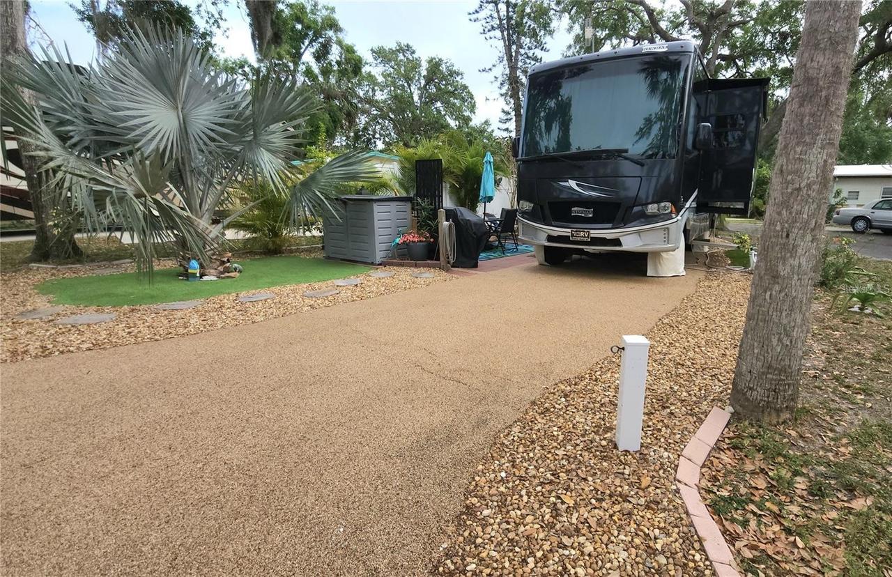 3300 26th Ave. #127, Bradenton, FL 34208