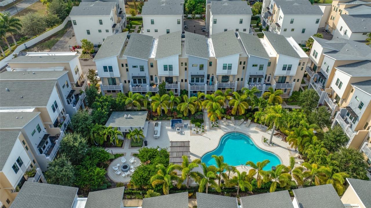 1171 25th Ln., St Petersburg, FL 33713