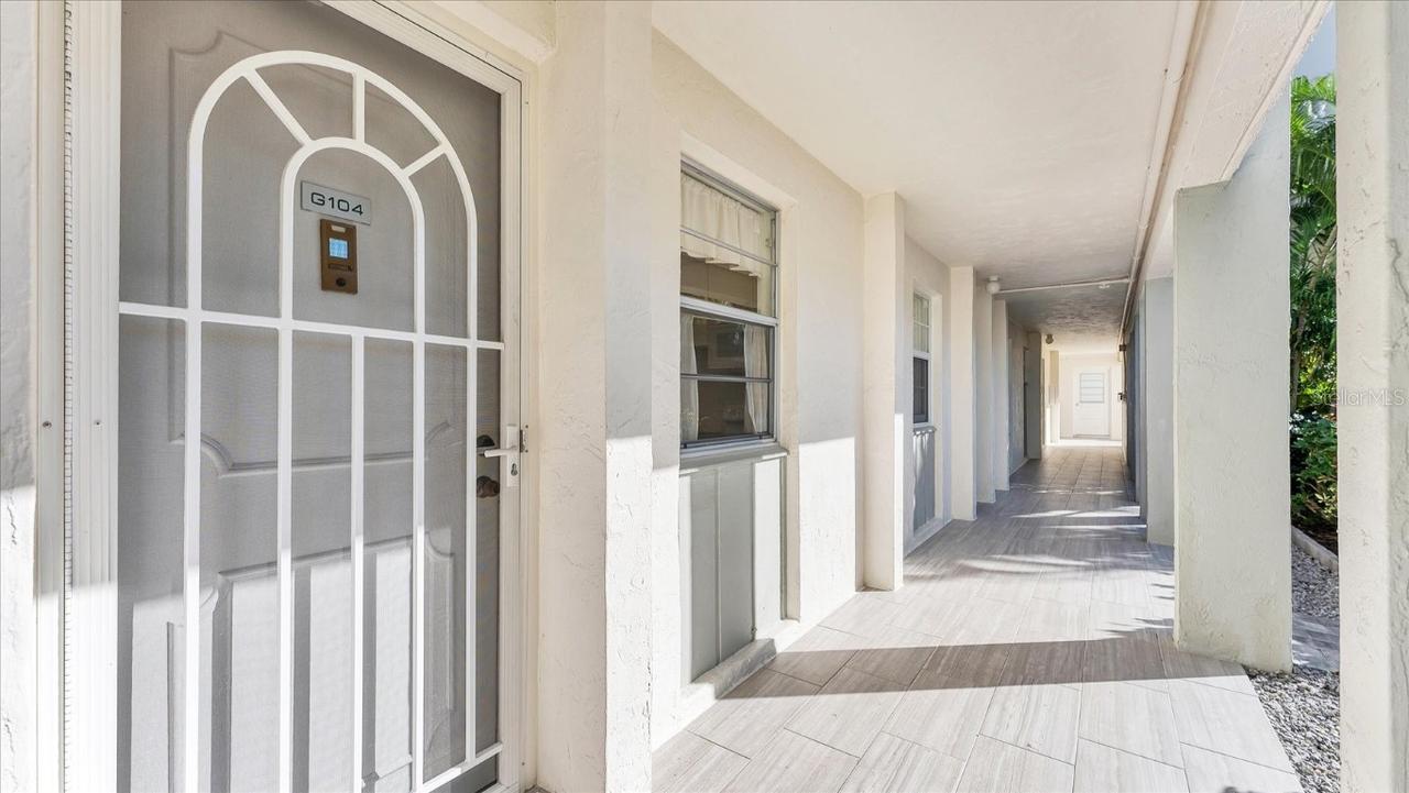 4370 Chatham Dr. #104, Longboat Key, FL 34228