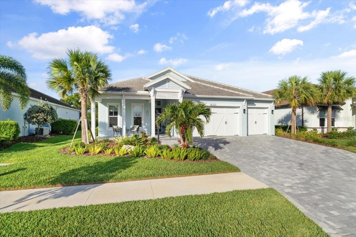 8281 Grande Shores Dr., Sarasota, FL 34240