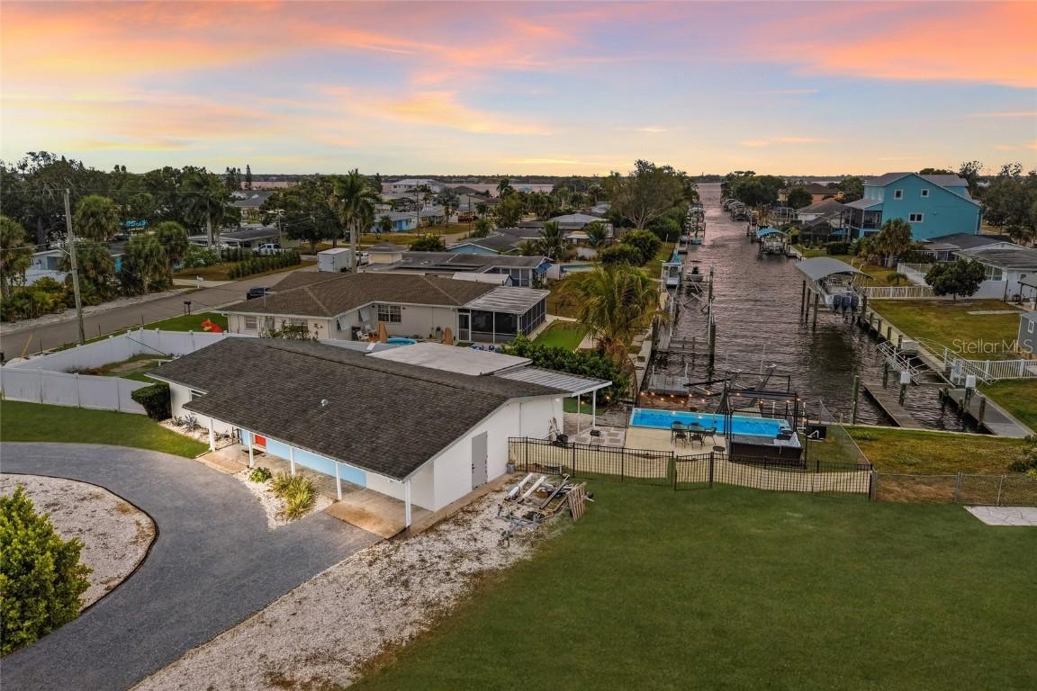 4107 Magnolia Dr., Ellenton, FL 34222