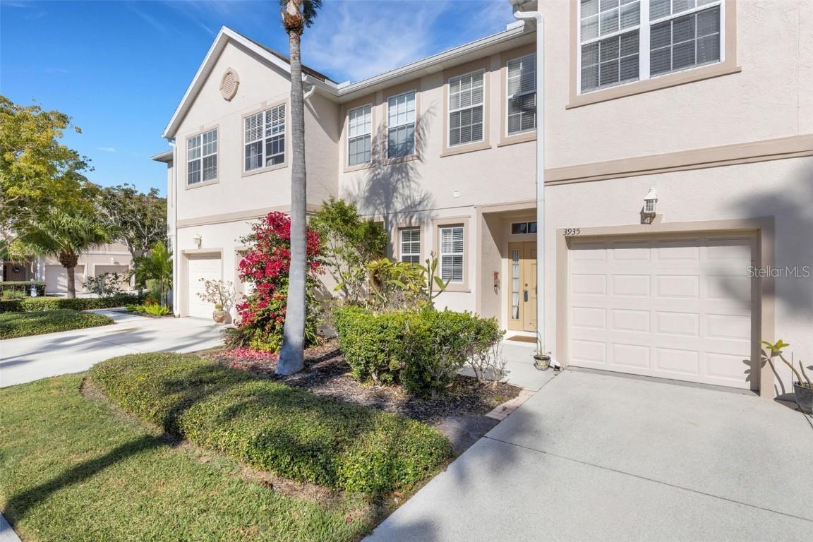 3935 Yellowstone Cir., Sarasota, FL 34233
