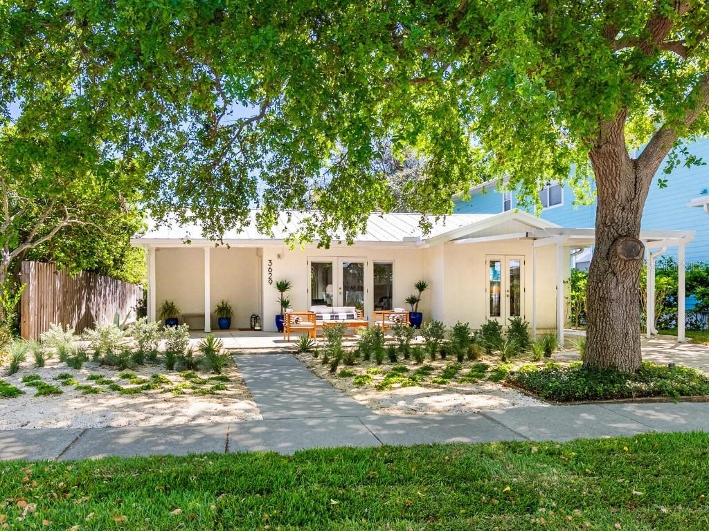 3629 Almeria Ave., Sarasota, FL 34239