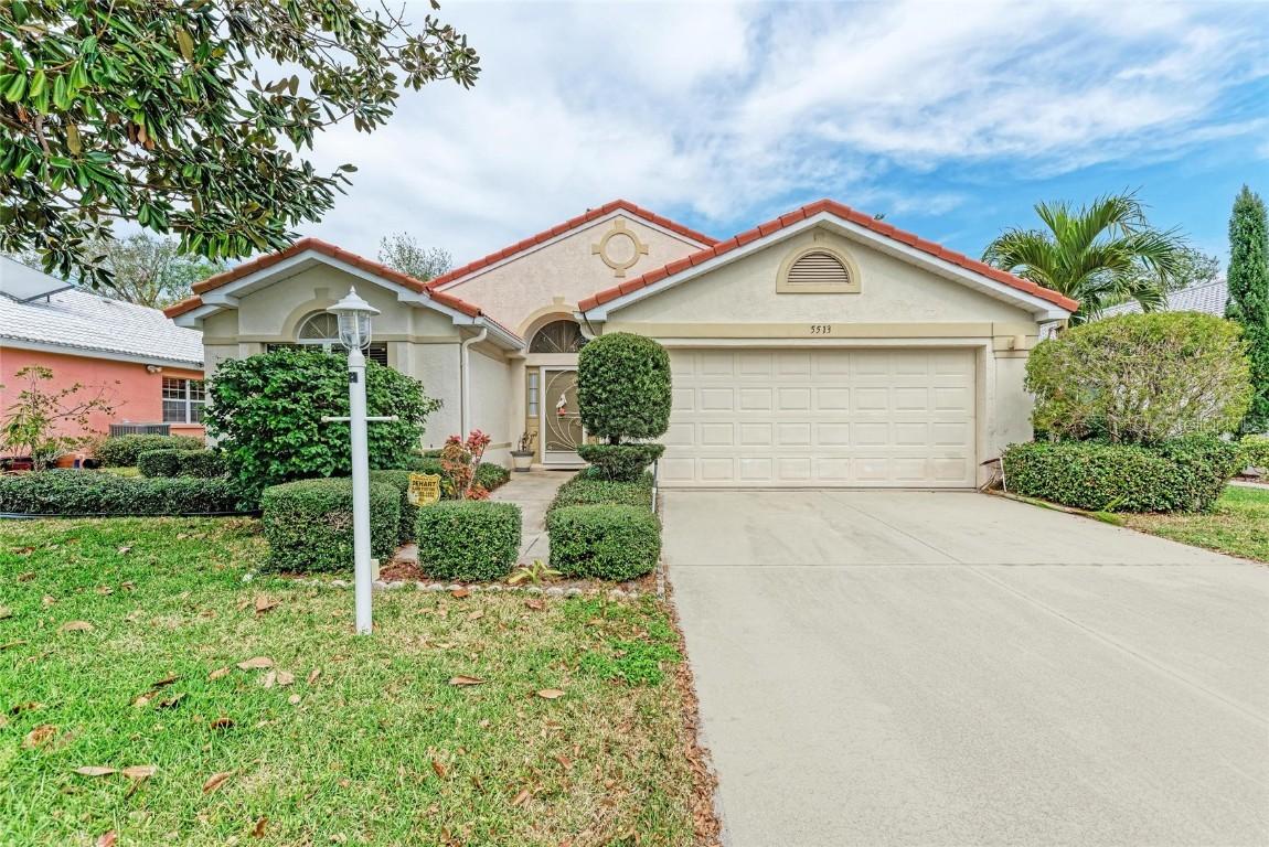 5513 83rd Ter., Sarasota, FL 34243