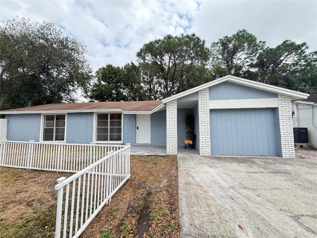 10101 Springtree Ct., Tampa, FL 33615