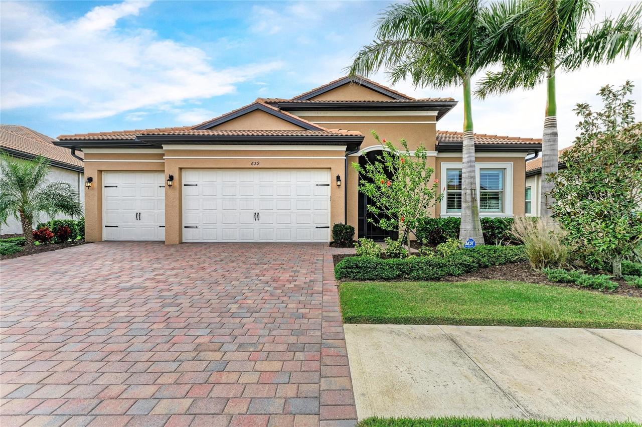 629 Maraviya Blvd., Nokomis, FL 34275