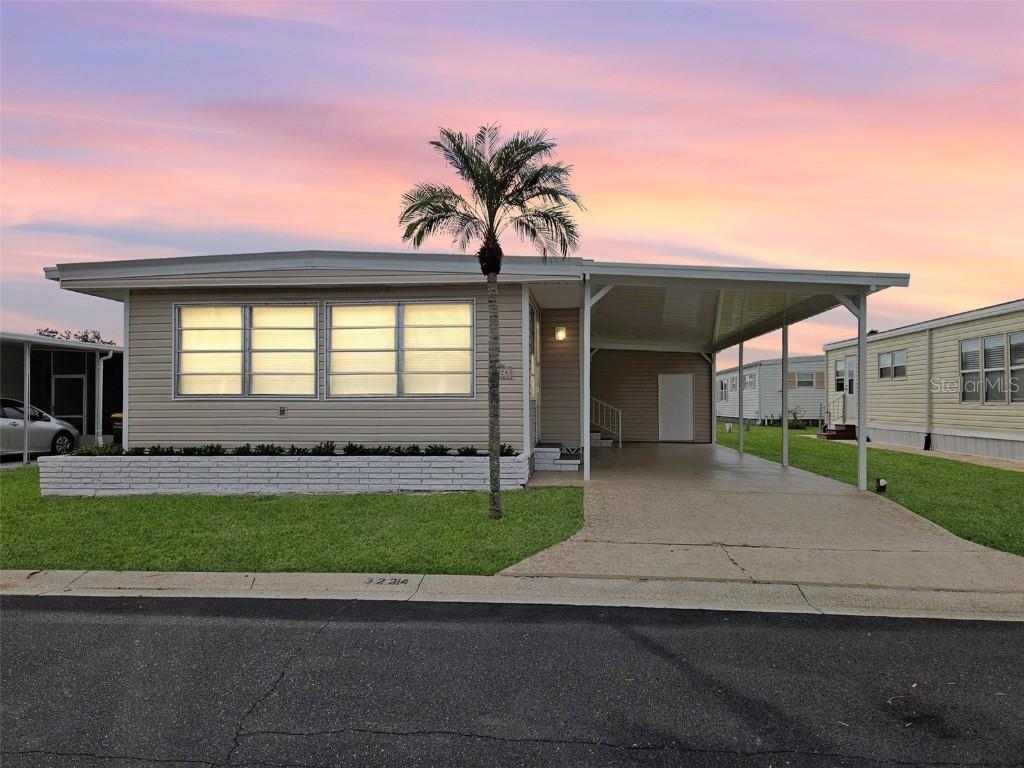 3224 Aspen Ter., Sarasota, FL 34237