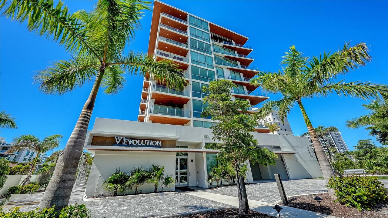 111 Golden Gate Point #602, Sarasota, FL 34236