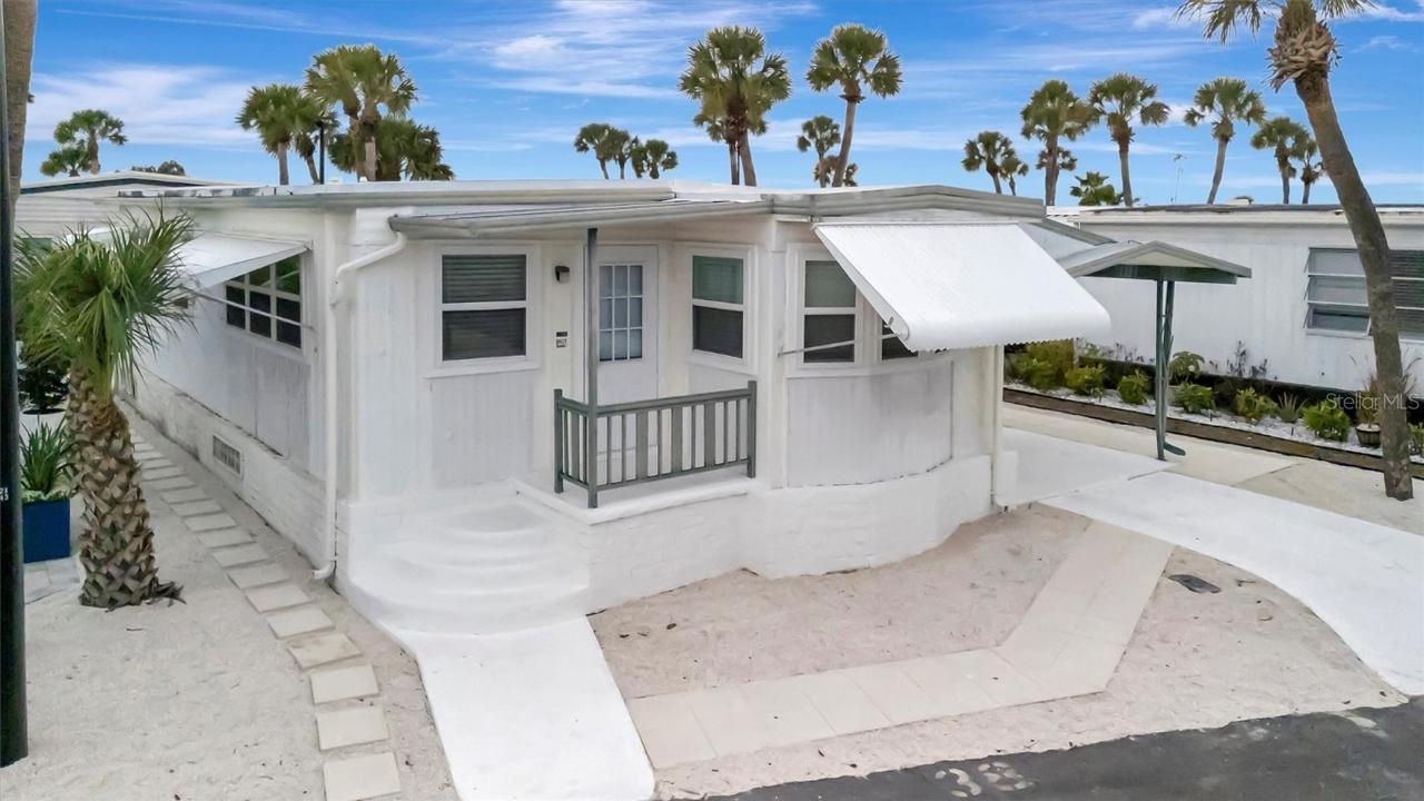 4851 W Gandy Blvd. #B14L38, Tampa, FL 33611