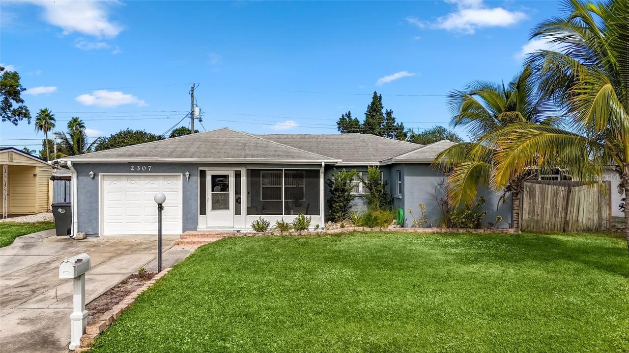 2307 N Wellesley Dr., Bradenton, FL 34207