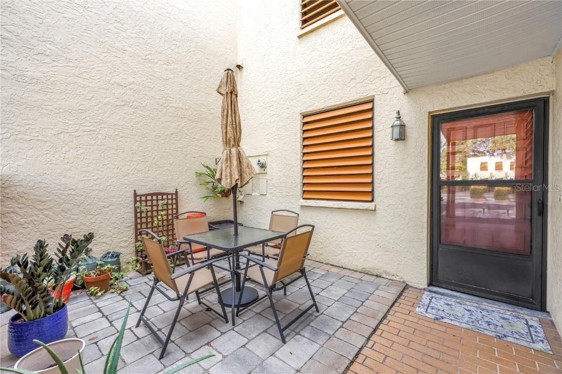 149 Wild Palm Dr., Bradenton, FL 34210