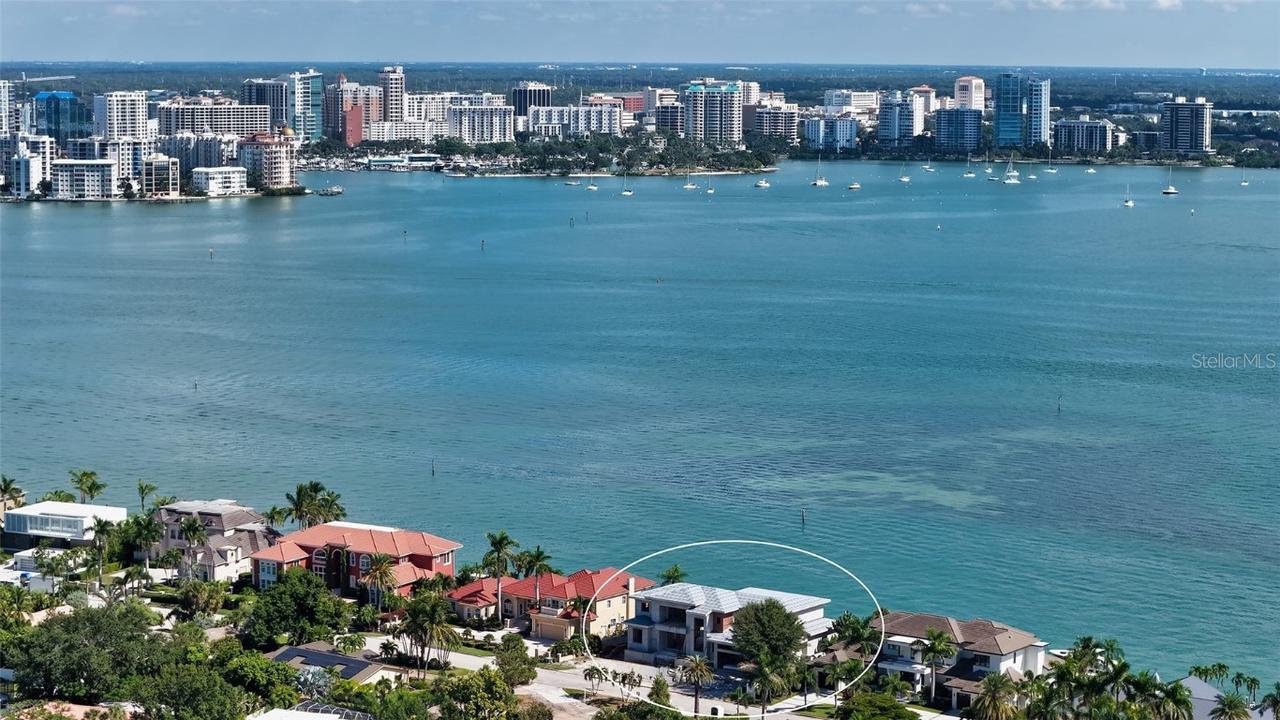 247 Robin Dr., Sarasota, FL 34236