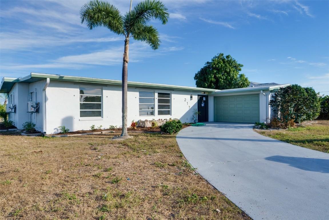 217 W Tarpon Blvd., Port Charlotte, FL 33952