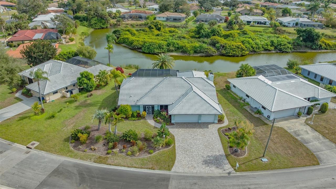 416 W Rossetti Dr., Nokomis, FL 34275