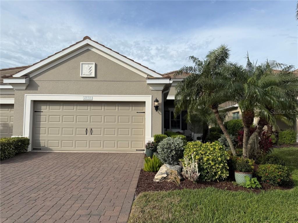 4838 Maymont Park Cir., Bradenton, FL 34203
