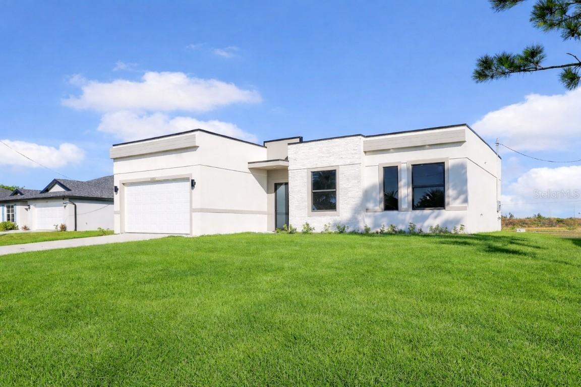 1423 NW 20th Ter., Cape Coral, FL 33993