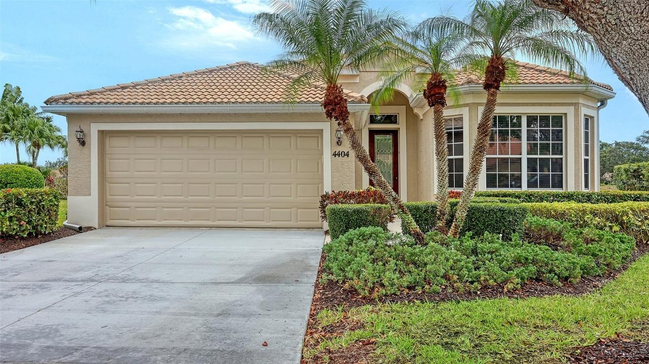 4404 Reflections Pkwy., Sarasota, FL 34233