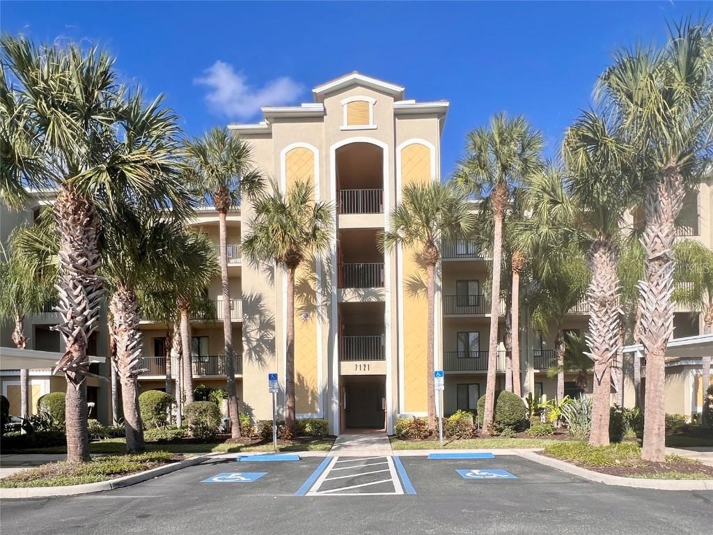 7121 River Hammock Dr. #306, Bradenton, FL 34212